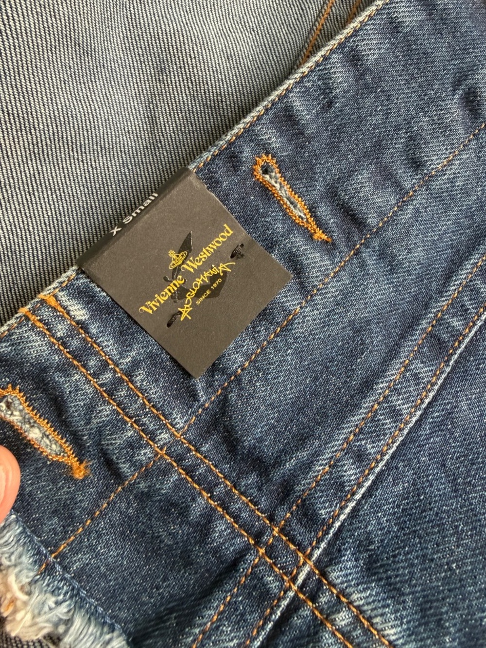 Vivienne Westwood New W/ Tags 510$ Denim Vest w/ Graffiti Orb & Frayed Edges - Picture 10 of 12